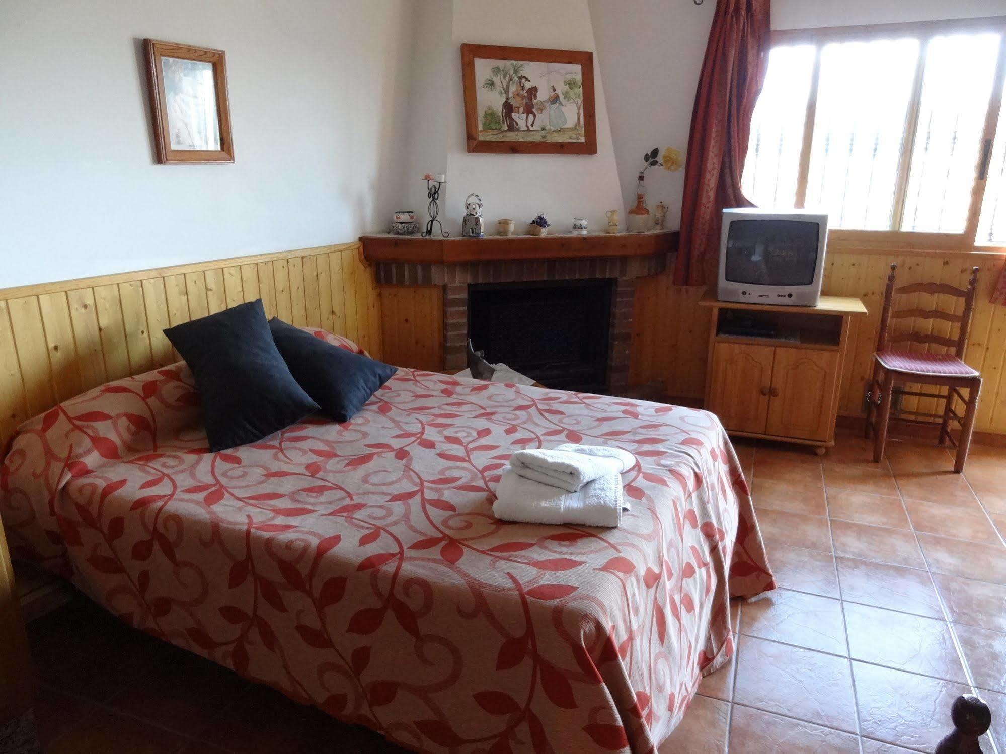 La Casa Del Carrebaix Hotel Orba Екстериор снимка