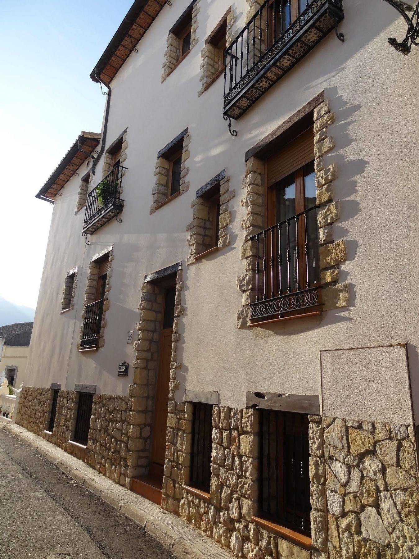 La Casa Del Carrebaix Hotel Orba Екстериор снимка