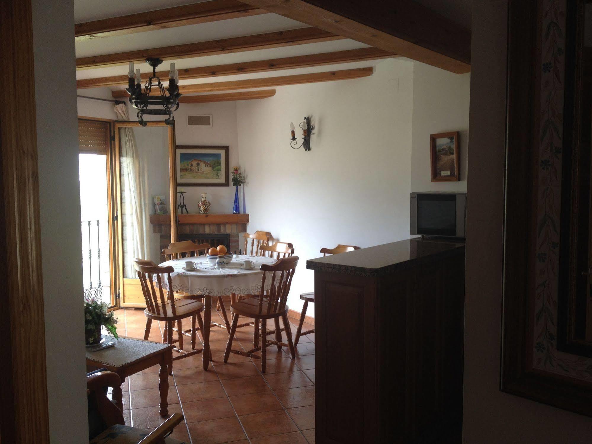 La Casa Del Carrebaix Hotel Orba Екстериор снимка